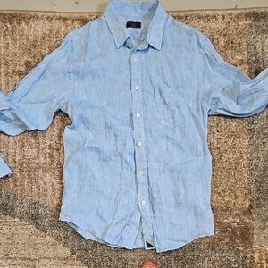 UNTUCKit Light Blue Casual Button Down Shirt